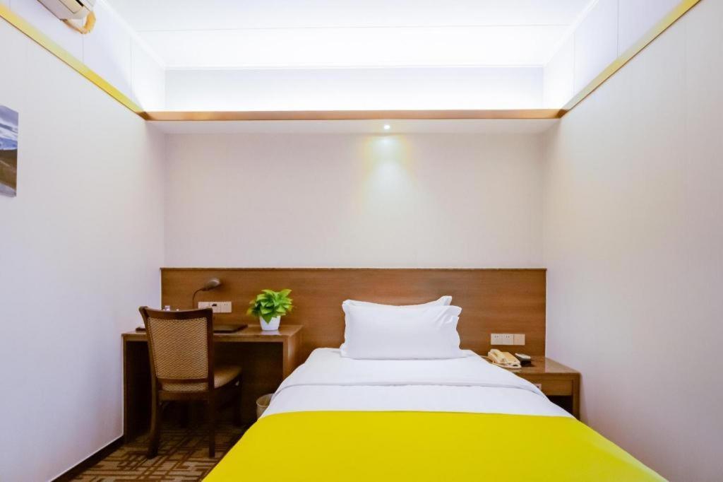 My Pleasant Hotel Шэньчжэнь Экстерьер фото