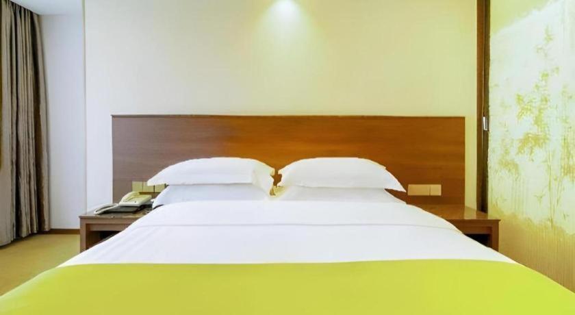 My Pleasant Hotel Шэньчжэнь Экстерьер фото